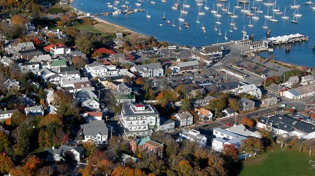 Mansion House Inn Vineyard Haven Eksteriør billede