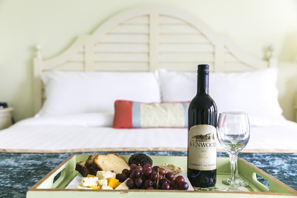 Mansion House Inn Vineyard Haven Eksteriør billede