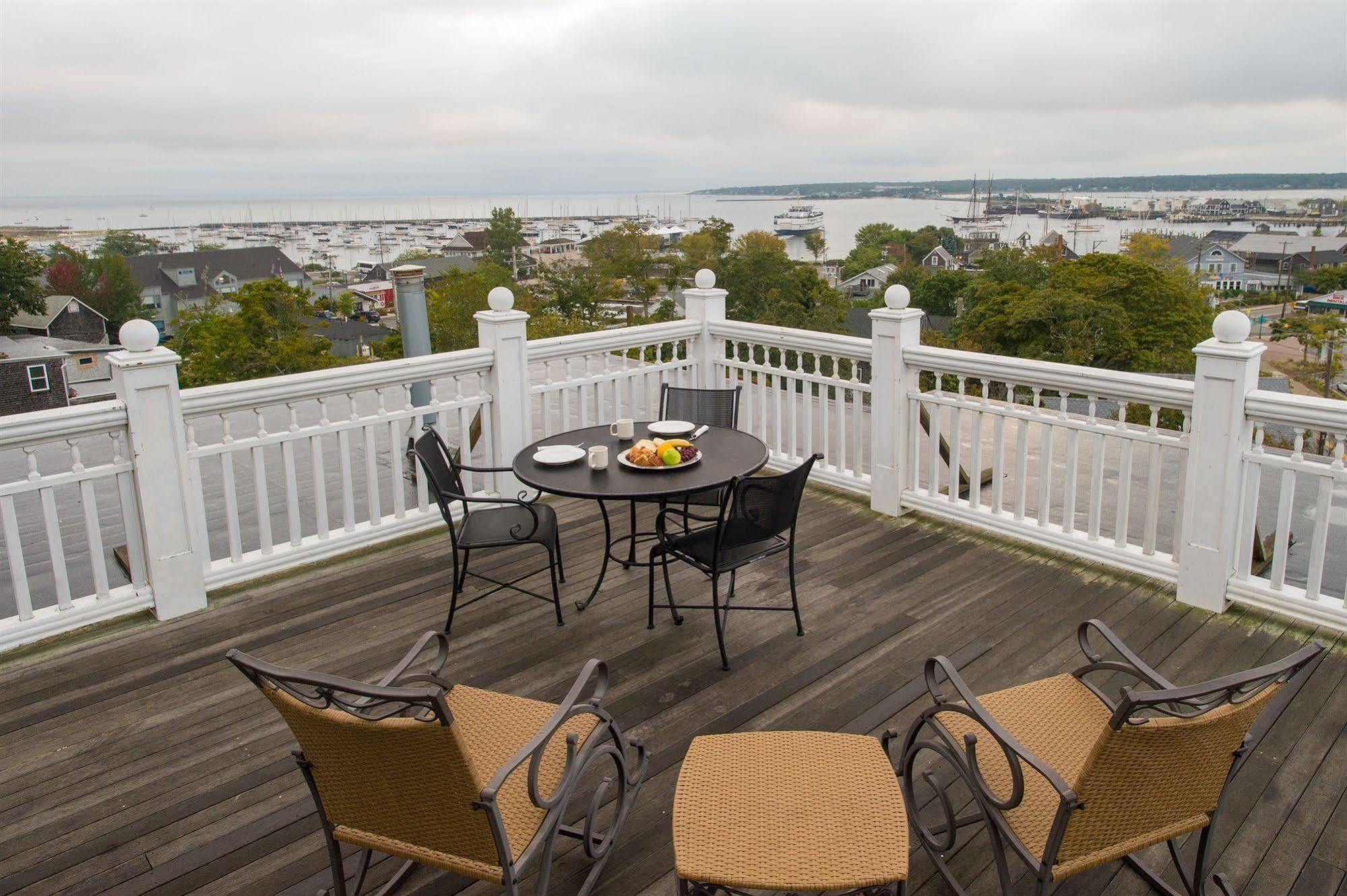 Mansion House Inn Vineyard Haven Eksteriør billede